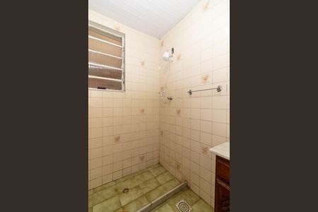 Casa para alugar com 192m², 4 quartos e 2 vagas Casa para alugar com 192m², 4 quartos e 2 vagasBanheiro social