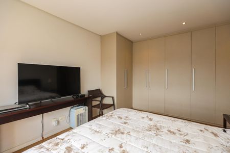 Apartamento à venda com 200m², 3 quartos e 4 vagasSuíte 1
