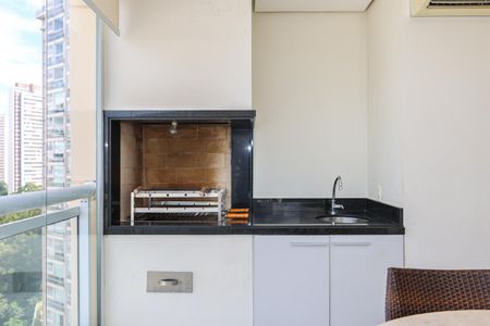 Apartamento à venda com 200m², 3 quartos e 4 vagasVaranda gourmet