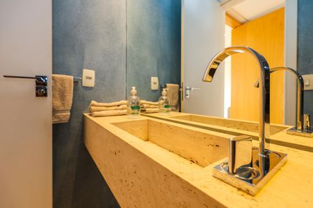 Apartamento à venda com 200m², 3 quartos e 4 vagasLavabo