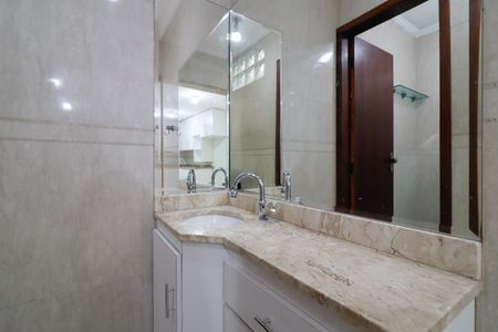 Casa para alugar com 139m², 3 quartos e 1 vagaBanheiro