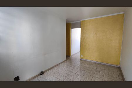 Sala de apartamento para alugar com 2 quartos, 48m² em Parque Sao Francisco, Ferraz de Vasconcelos