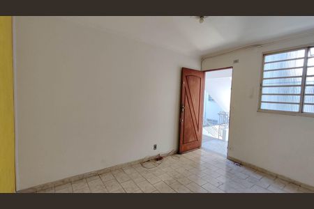 Sala de apartamento para alugar com 2 quartos, 48m² em Parque Sao Francisco, Ferraz de Vasconcelos
