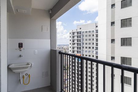 Apartamento à venda com 42m², 2 quartos e 1 vagaÁrea de Serviço - Varanda