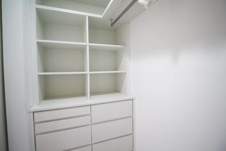 Apartamento à venda com 56m², 2 quartos e 1 vagaCloset do Quarto 1