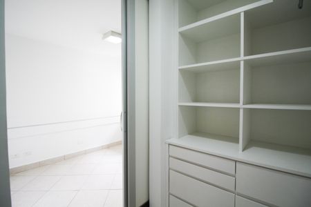 Apartamento à venda com 56m², 2 quartos e 1 vagaCloset do Quarto 1