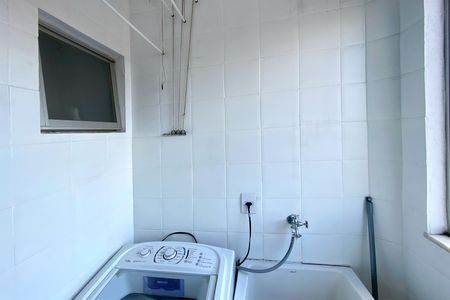 Apartamento à venda com 62m², 2 quartos e 1 vagaÁrea de Serviço
