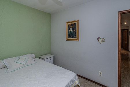 Casa à venda com 221m², 3 quartos e 2 vagasquarto 3_3