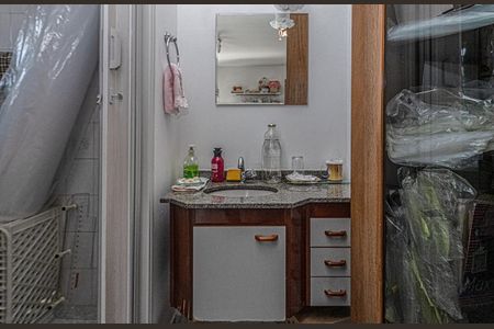 Casa à venda com 221m², 3 quartos e 2 vagasbanheiro no atelier_1