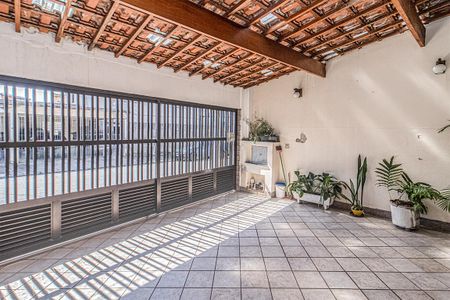 Casa à venda com 221m², 3 quartos e 2 vagasgaragem_1