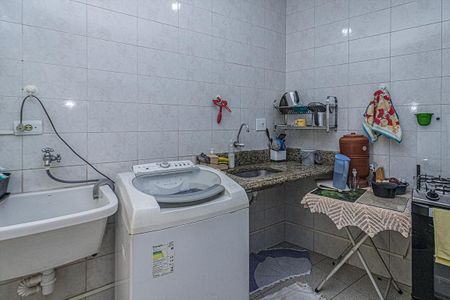 Casa à venda com 221m², 3 quartos e 2 vagasárea de serviço coberta_1