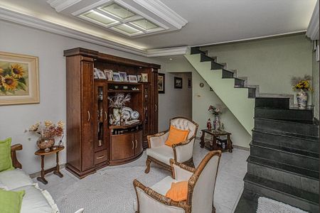 Casa à venda com 221m², 3 quartos e 2 vagassala_1