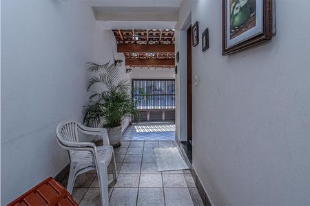 Casa à venda com 221m², 3 quartos e 2 vagashall de entrada_1