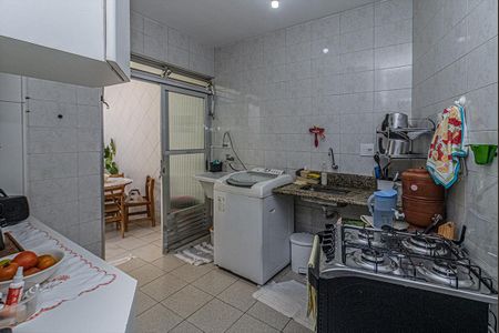 Casa à venda com 221m², 3 quartos e 2 vagasárea de serviço coberta_4