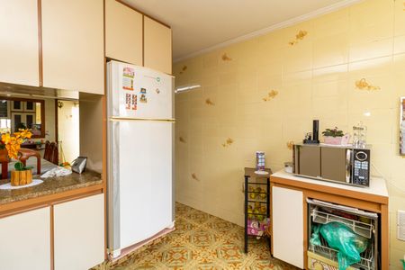 Casa à venda com 300m², 3 quartos e 3 vagasCozinha