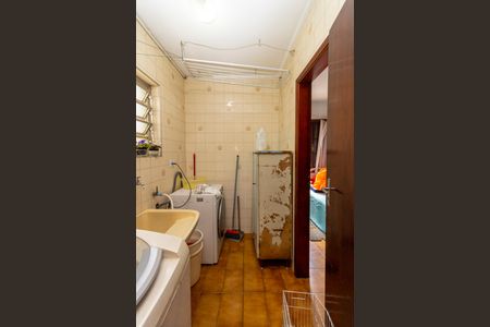 Casa à venda com 300m², 3 quartos e 3 vagasÁrea de Serviço