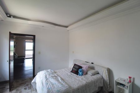 Casa à venda com 450m², 4 quartos e 7 vagasSuite 1