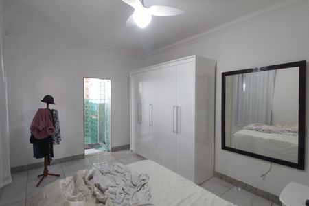 Casa à venda com 450m², 4 quartos e 7 vagasSuite 3