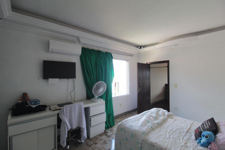 Casa à venda com 450m², 4 quartos e 7 vagasSuite 1