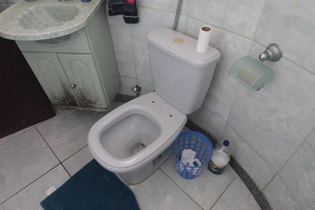 Casa à venda com 450m², 4 quartos e 7 vagasBanheiro Social