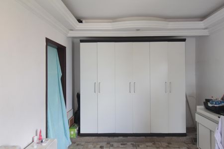 Casa à venda com 450m², 4 quartos e 7 vagasSuite 1