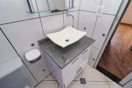 Apartamento para alugar com 55m², 2 quartos e 1 vagaBanheiro