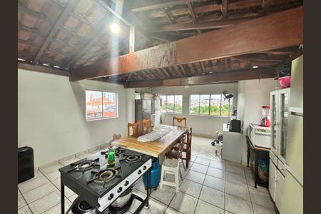 Casa à venda com 59m², 4 quartos e 2 vagasCozinha