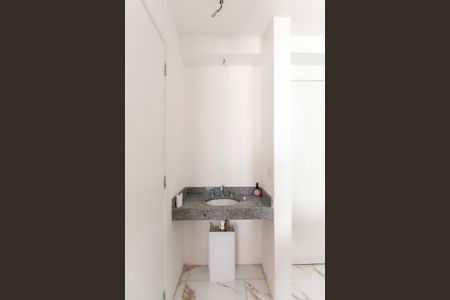 Apartamento para alugar com 33m², 2 quartos e sem vagaBanheiro