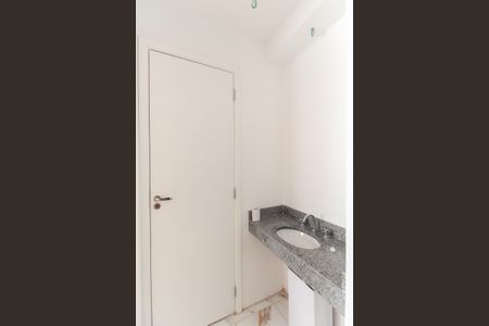 Apartamento para alugar com 33m², 2 quartos e sem vagaBanheiro