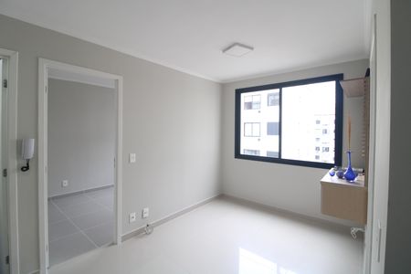 Sala de apartamento para alugar com 2 quartos, 34m² em Jurubatuba, São Paulo