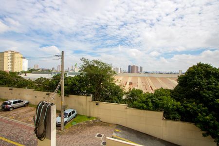 Vista da sala de apartamento à venda com 2 quartos, 50m² em Vila Homero Thon, Santo André