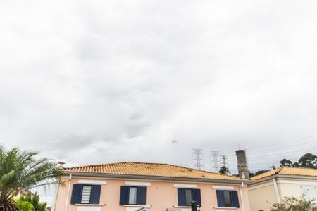 Casa de condomínio à venda com 200m², 3 quartos e 2 vagasVista do Quarto 2