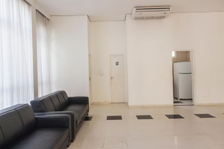 Casa de condomínio à venda com 200m², 3 quartos e 2 vagasÁrea comum - Salão de festas