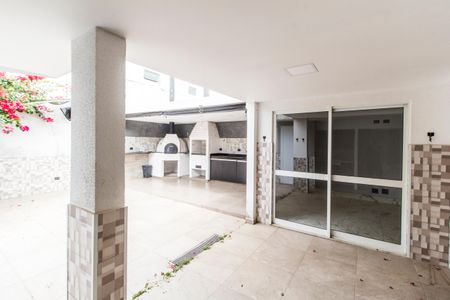 Casa de condomínio à venda com 200m², 3 quartos e 2 vagasÁrea gourmet