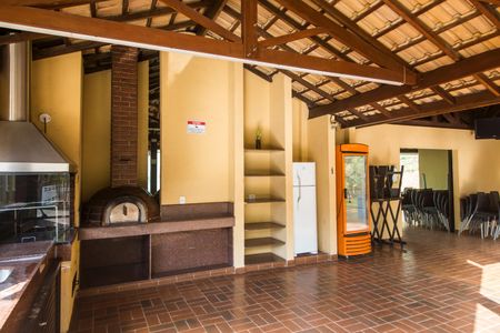 Casa de condomínio à venda com 200m², 3 quartos e 2 vagasÁrea comum - Salão de festas