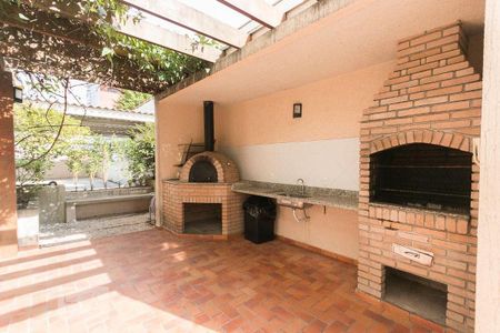 Apartamento à venda com 56m², 2 quartos e 1 vagaChurrasqueira