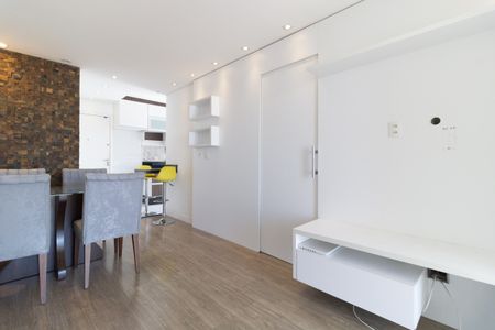 Sala de apartamento à venda com 2 quartos, 56m² em Vila Nair, São Paulo