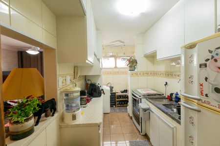 Apartamento à venda com 62m², 2 quartos e 1 vaga Apartamento à venda com 62m², 2 quartos e 1 vagaCozinha