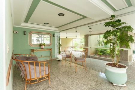 Apartamento à venda com 62m², 2 quartos e 1 vaga Apartamento à venda com 62m², 2 quartos e 1 vagaHall de entrada