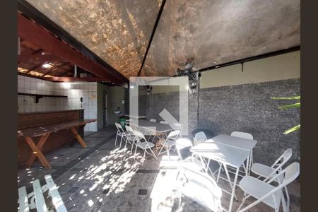 Apartamento à venda com 62m², 2 quartos e 1 vaga Apartamento à venda com 62m², 2 quartos e 1 vagaChurrasqueira