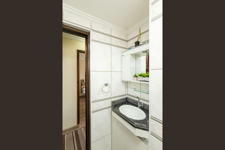 Apartamento à venda com 62m², 2 quartos e 1 vaga Apartamento à venda com 62m², 2 quartos e 1 vagaBanheiro Social