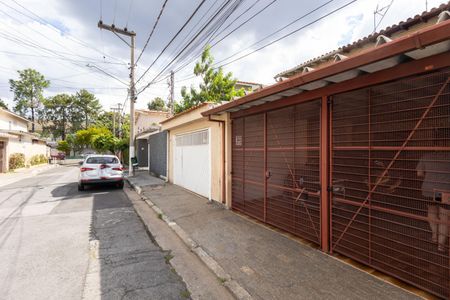 Casa à venda com 156m², 2 quartos e 2 vagasFachada