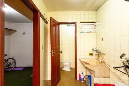 Casa à venda com 156m², 2 quartos e 2 vagasÁrea de Serviço