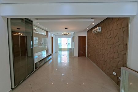 Apartamento para alugar com 3 quartos, 216m² em Canto do Forte, Praia Grande