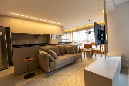 Sala de kitnet/studio para alugar com 1 quarto, 50m² em Nova Campinas, Campinas