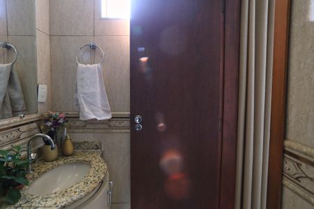 Banheiro da Suíte de apartamento à venda com 3 quartos, 101m² em Ipiranga, Belo Horizonte