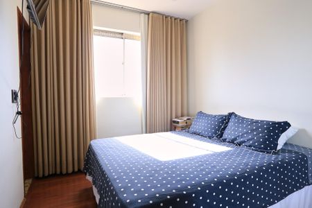 Apartamento à venda com 101m², 3 quartos e 1 vagaSuíte