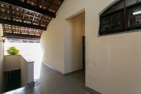 Casa para alugar com 299m², 3 quartos e 3 vagasÁrea Externa 