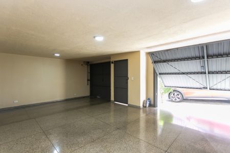 Casa para alugar com 299m², 3 quartos e 3 vagasGaragem 