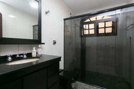 Casa para alugar com 299m², 3 quartos e 3 vagasBanheiro 1 